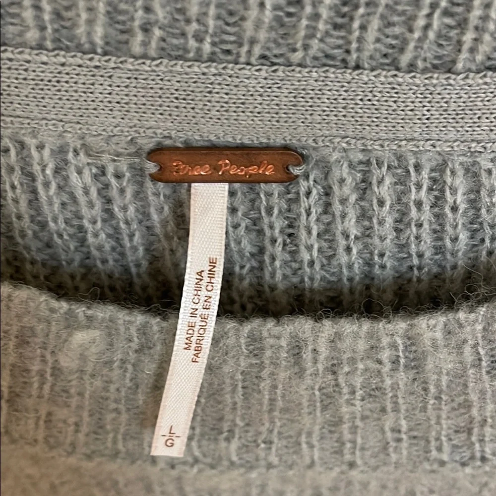 Free People Sweater - Picture 2 of 2